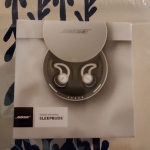 Brand New Bose Sleepbuds - Silver